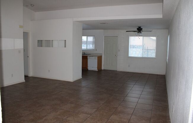 3 beds, 2 baths, $1,395