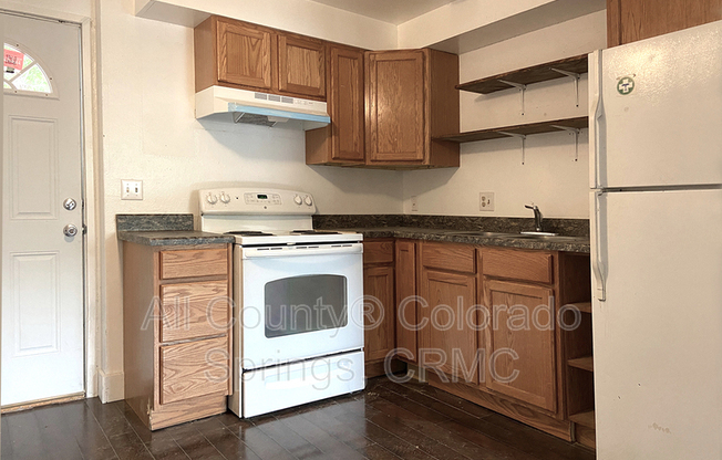 329 BONNIE CT