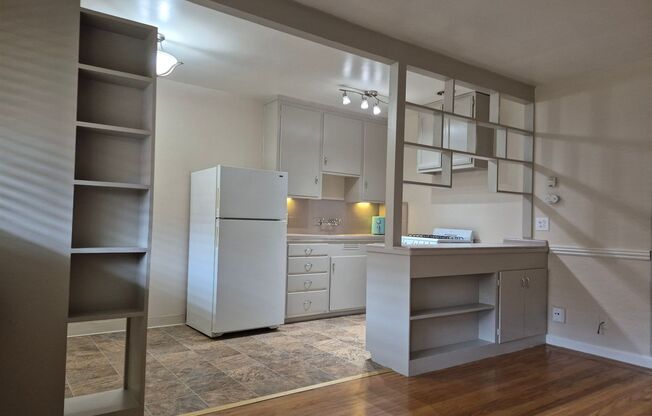1st 30 Days Free, $1,000 Moves You in Today! Character, Charm, Vintage Appeal + A Great Location!