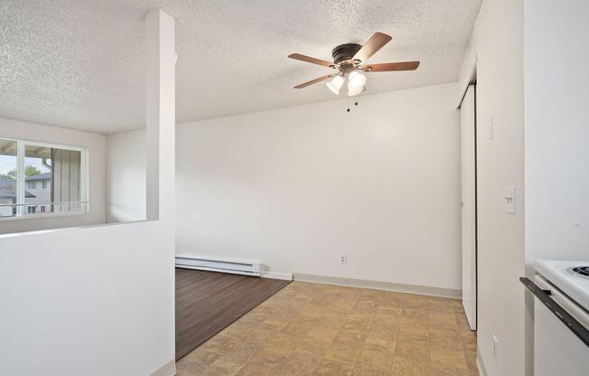 1 bed, 1 bath, 500 sqft, $1,195, Unit 44