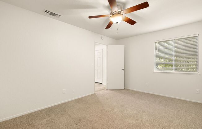 1 bed, 1 bath, 669 sqft, $1,495, Unit 006