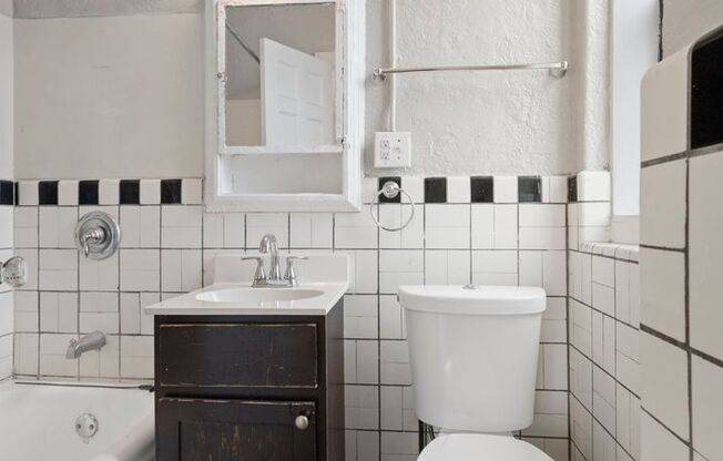 Studio, 1 bath, 260 sqft, $725, Unit 607