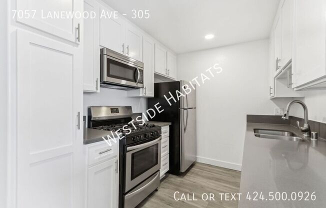 7057 Lanewood Ave