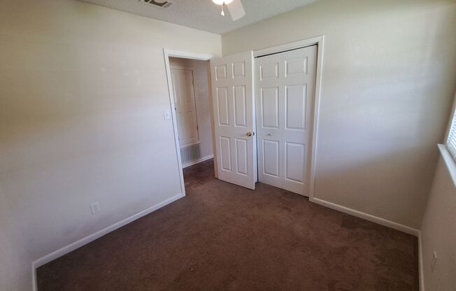 3 beds, 2 baths, $1,495