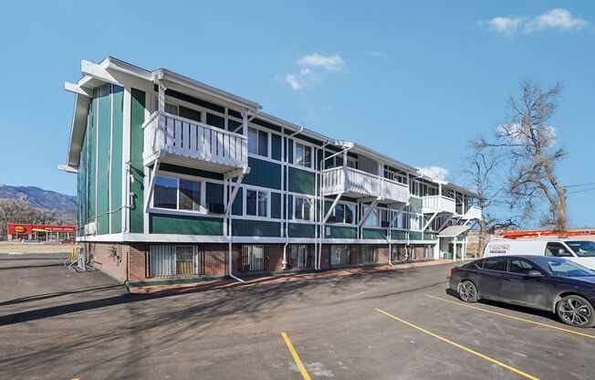 1 bed, 1 bath, 545 sqft, $749, Unit Unit 306