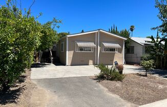 3 beds, 2 baths, $1,350