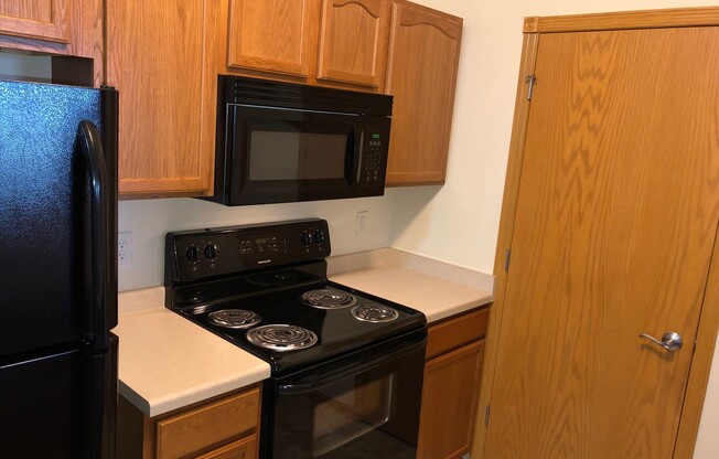 1 bed, 1 bath, 820 sqft, $1,600, Unit 308