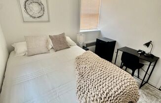2423 Cambreleng LLC
