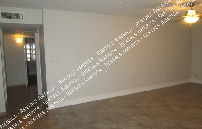 5144 E CAROLINA DR