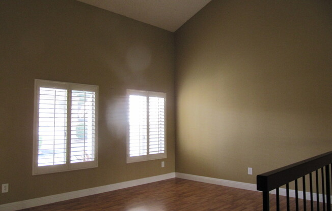 **Move-In Special!!** Beautiful 3 Bedroom 2.5 Bathroom Condo in the El Camino Real Community