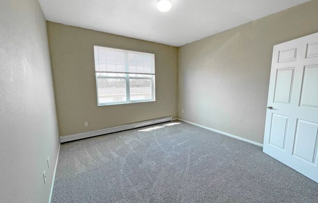 2 beds, 2 baths, 1,040 sqft, $1,215, Unit 304