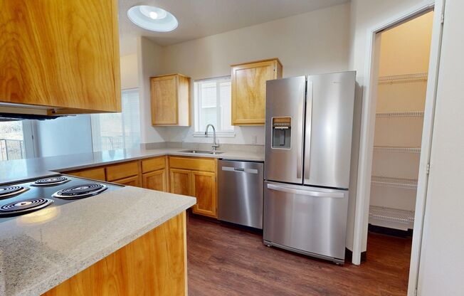 2 beds, 2.5 baths, 1,264 sqft, $2,400, Unit 2010