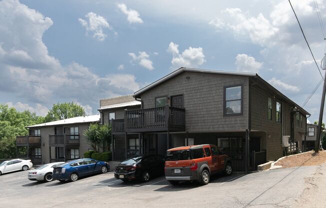 5th Avenue Apartments