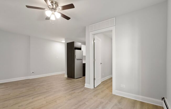 2 beds, 1 bath, $1,950, Unit 436