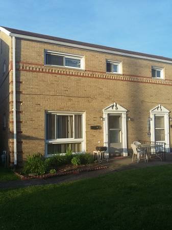 Well Kept Duplex in the Shaler Area
