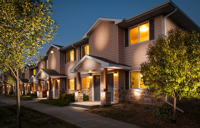 Willow Creek Townhomes and Apartments