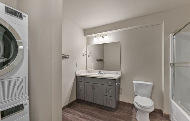 Studio, 1 bath, 652 sqft, $1,600, Unit Unit 103
