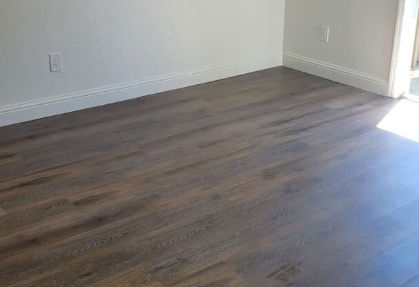 Studio, 1 bath, 324 sqft, $1,170, Unit 3834-09