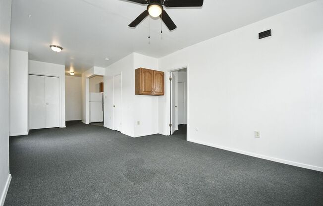 1 bed, 1 bath, $725, Unit Unit 6