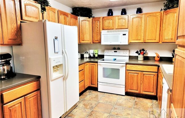 Stunning 5-Bedroom Home in Highly Desirable West End – $3,100/mo (Includes Internet & Lawn Care!)