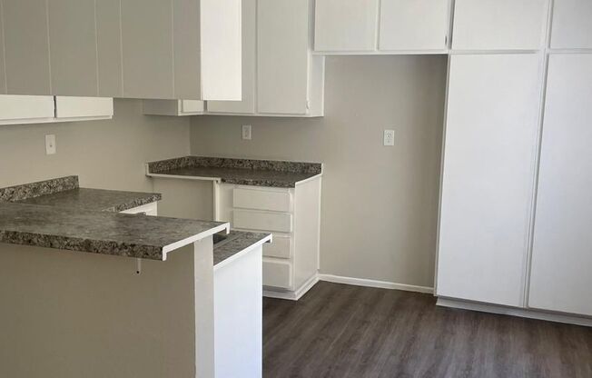 2 beds, 2 baths, 826 sqft, $1,450, Unit Unit 140