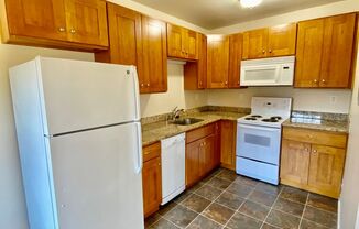 Studio, 1 bath, 462 sqft, $1,595, Unit H