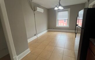 1 bed, 1 bath, 600 sqft, $950, Unit 214