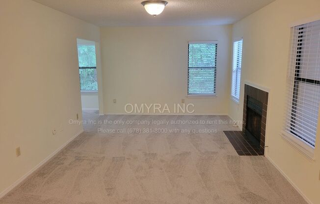 Newly Renovated Top-Floor Condo in Sandy Springs!