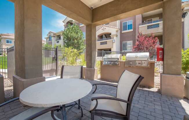 Community Grill Station at Broadstone Towne Center, Albuquerque, New Mexico