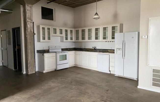 201 S CALHOUN ST