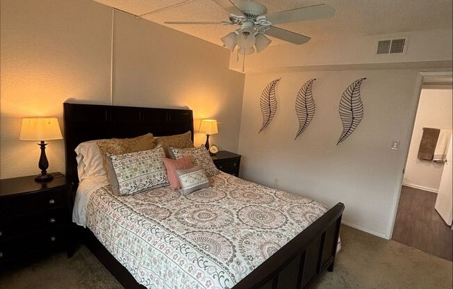 1 bed, 1 bath, 750 sqft, $2,270, Unit 1704