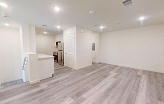 Studio, 2 baths, 867 sqft, $2,795, Unit Live/Work Loft - B