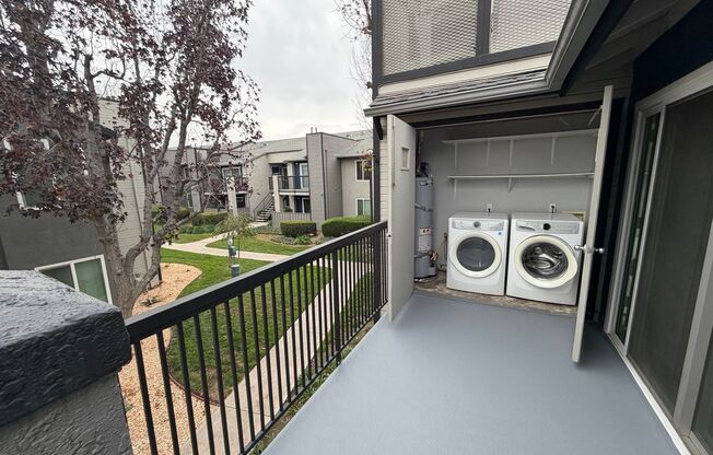 2 beds, 2 baths, 980 sqft, $2,650, Unit H211