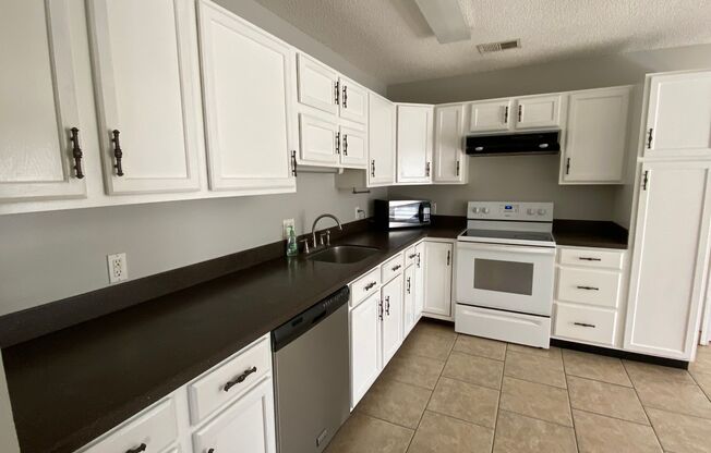 722 Cindy Lane Hinesville, GA 31313