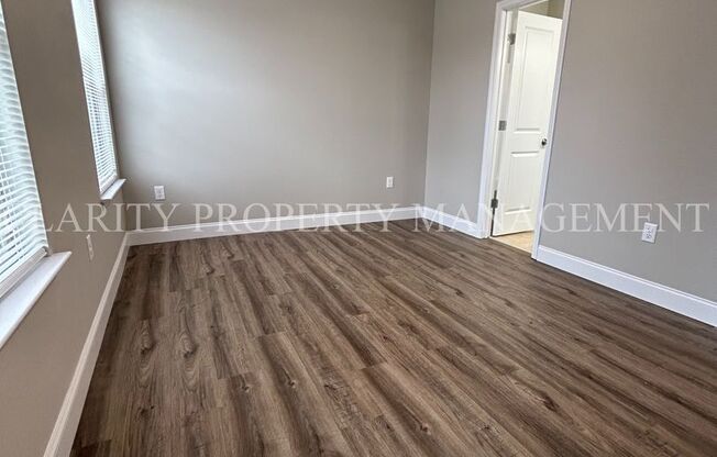 2 beds, 2.5 baths, $1,350, Unit Apt 1