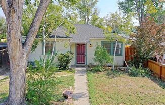 Charming 2-Bedroom, 1-Bath Single-Family Home near Lowry!