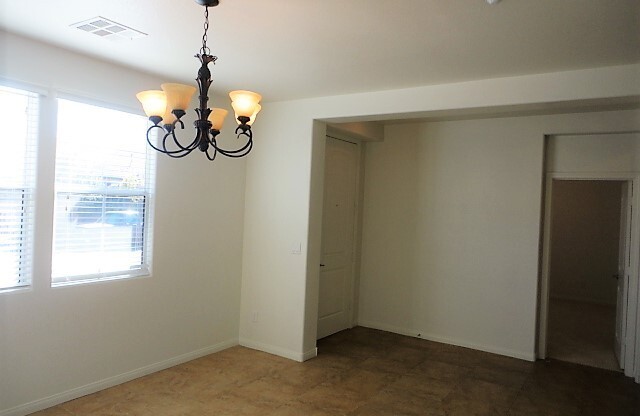 Amazing home in the Inspirada Community.