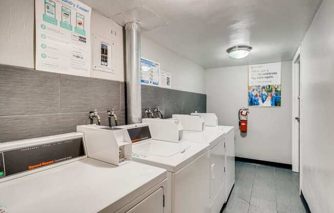 Laundry Facilities at Mondrian Colorado