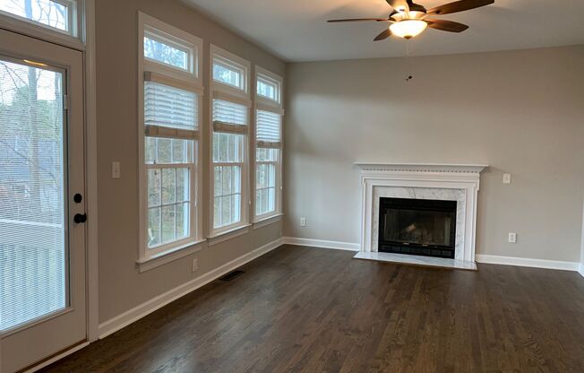 5 Bed | 3.5 Bath House with Finished Basement and Fenced Yard