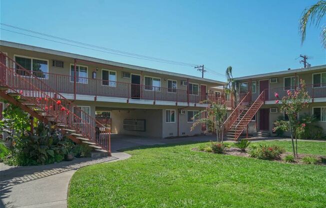 1 bed, 1 bath, 650 sqft, $1,350, Unit 5325-93