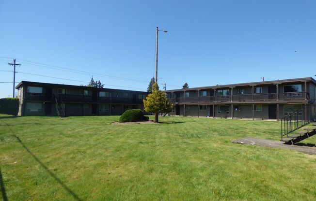 Waular04-Park Place Apartments