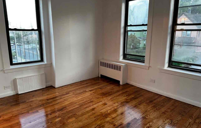 43 FRANKLIN AVE
