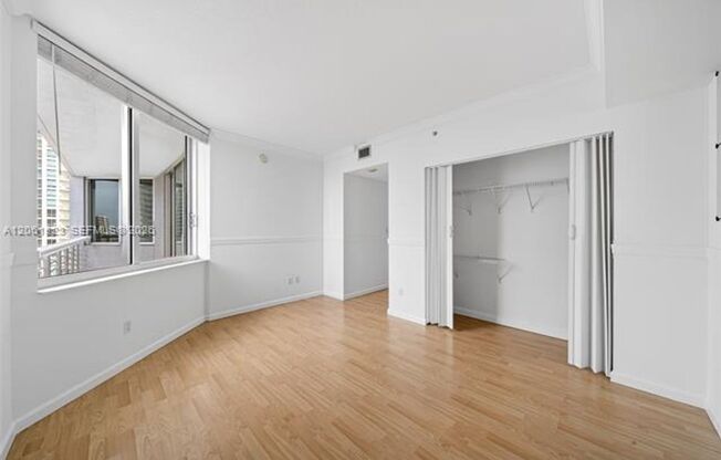 2 beds, 2 baths, $4,000, Unit # 2219