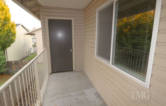 2 beds, 2 baths, 1,004 sqft, $1,495, Unit A7