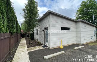 Modern 2 BD | 1 BA Duplex - SE PDX