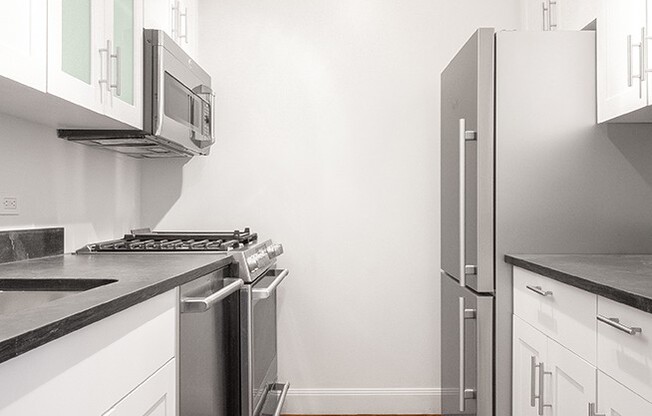 1 bed, 1 bath, $4,950, Unit 8D