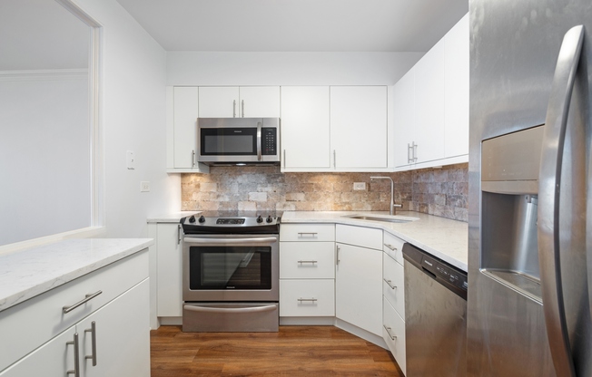1560 N SANDBURG TERRACE