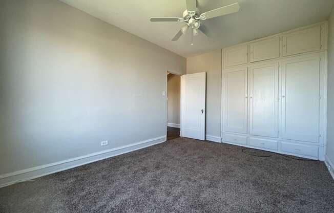 Plush Carpeting in Bedroom at 1033 W Loyola, Chicago, IL, 60626