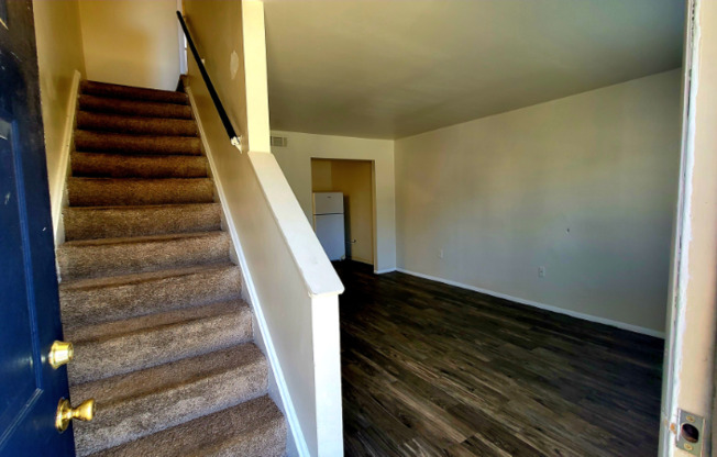 708 E 19 ST