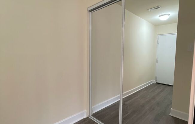 3 beds, 2 baths, 1,152 sqft, $2,350, Unit 14201 #104